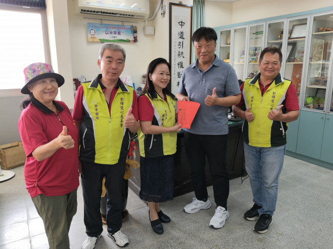 115-1彰暉慈善會到校頒發助學金(115.09.23)